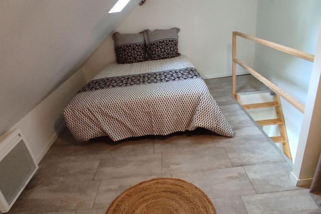 Appartement Hyper Centre Mayenne Esterno foto